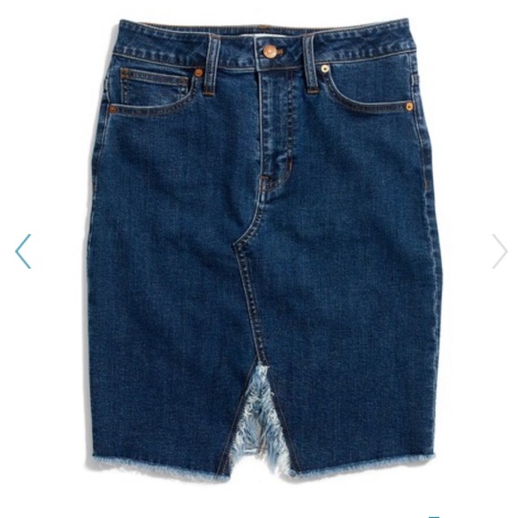 Madewell Fray Hem Denim Pencil Skirt - Picture 4 of 11